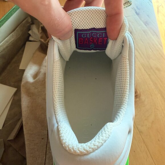 GUCCI Demetra GG Supreme Basket Low Top Sneakers - Picture 7 of 12